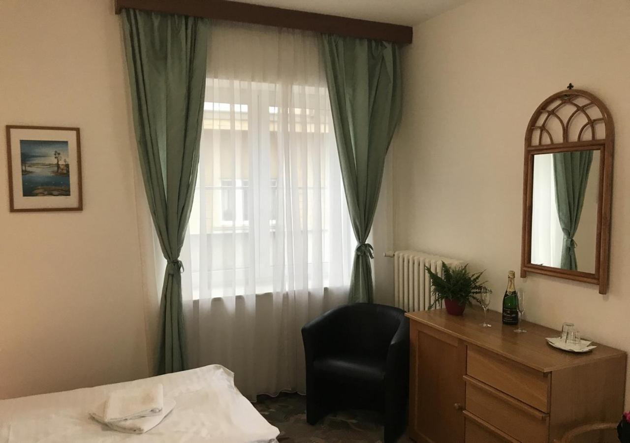 Hotel Otar Prague Ngoại thất bức ảnh